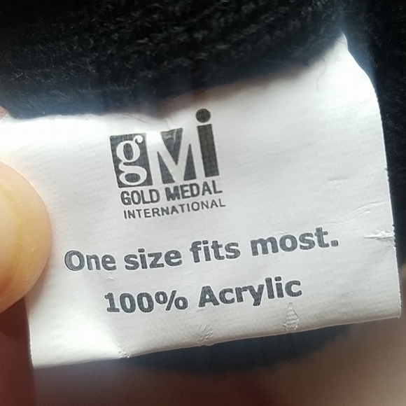 Toddler hat - Picture 3 of 3